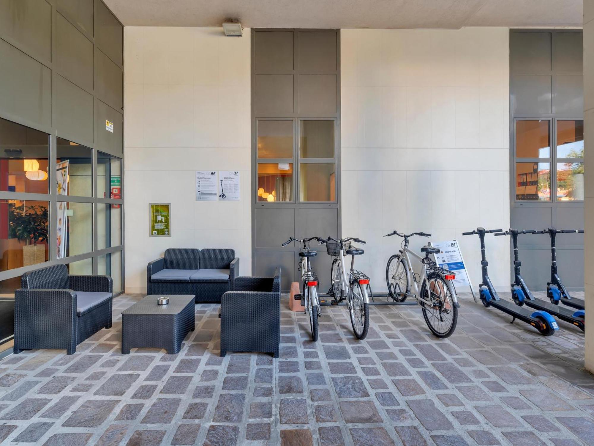 B&B Hotel Cremona Exterior foto